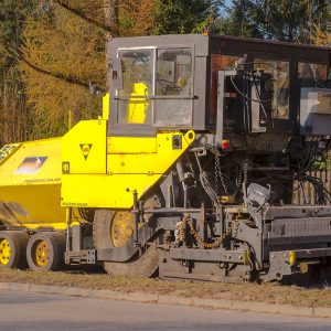 Maszyny do rozkładania mieszanek mineralno – asfaltowych